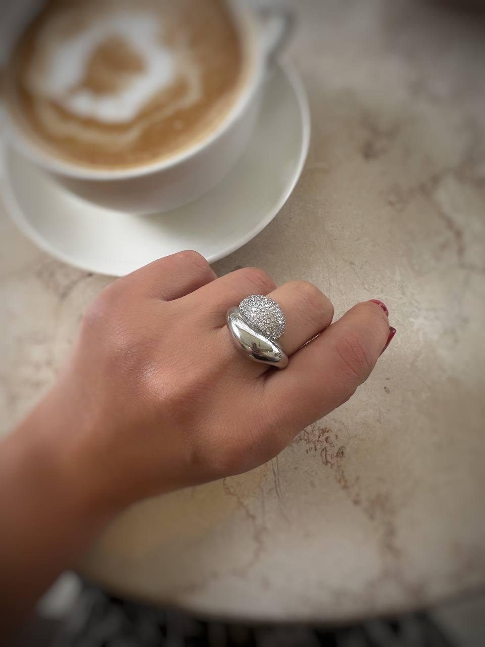 Zirkon Taşlı Özel Seri Yüzük