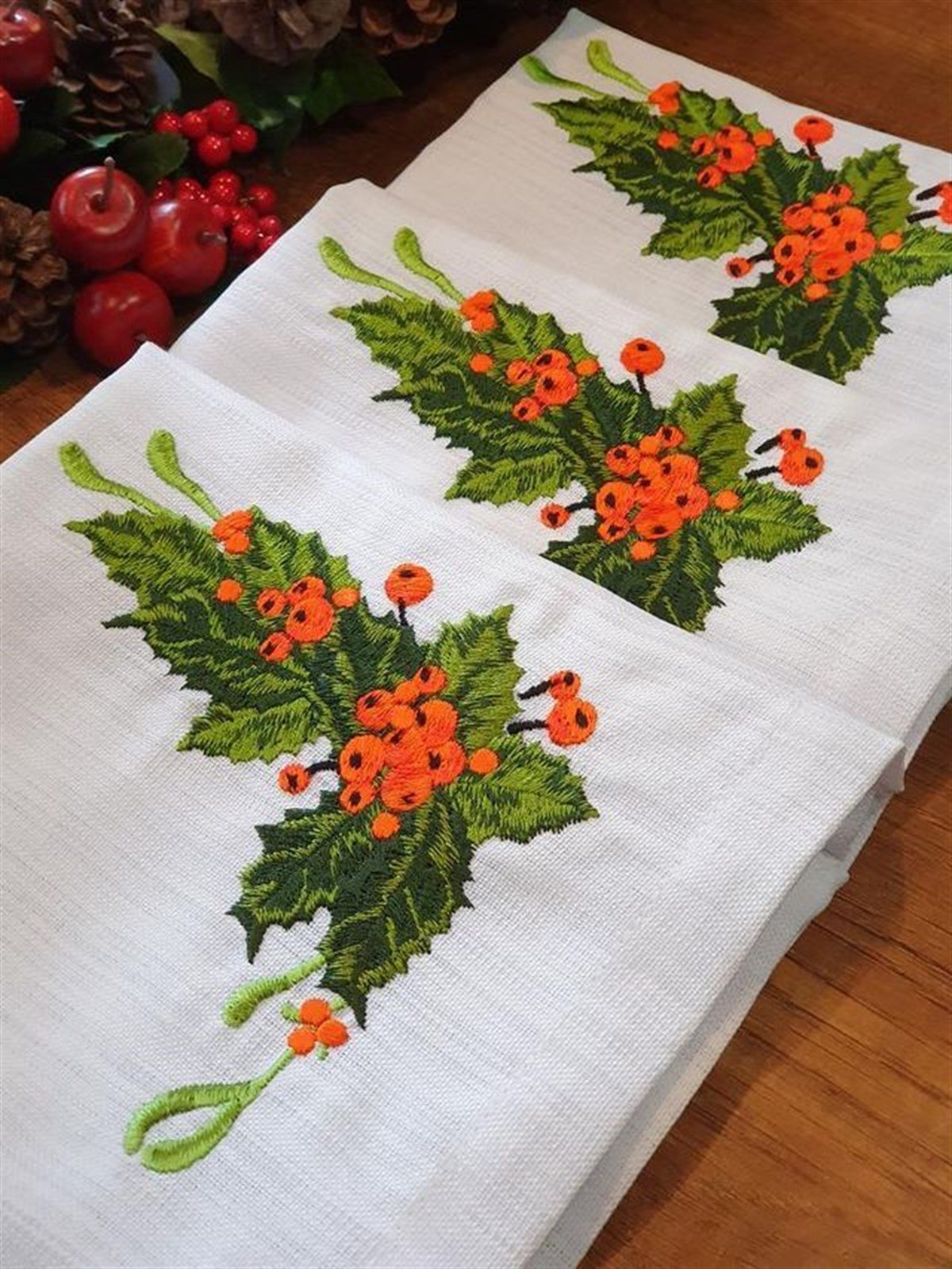 berry nakışlı keten peçete