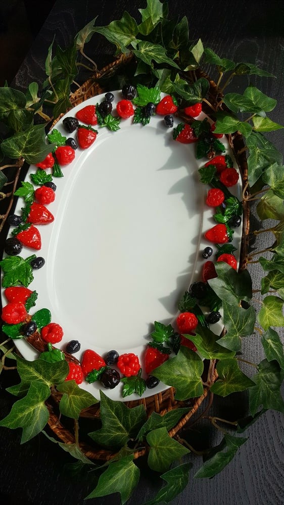 BERRY OVAL SUNUM TABAĞI