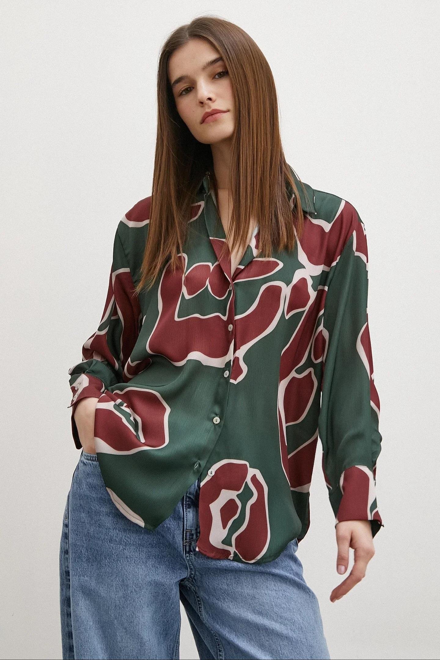 bordo desenli saten gömlek
