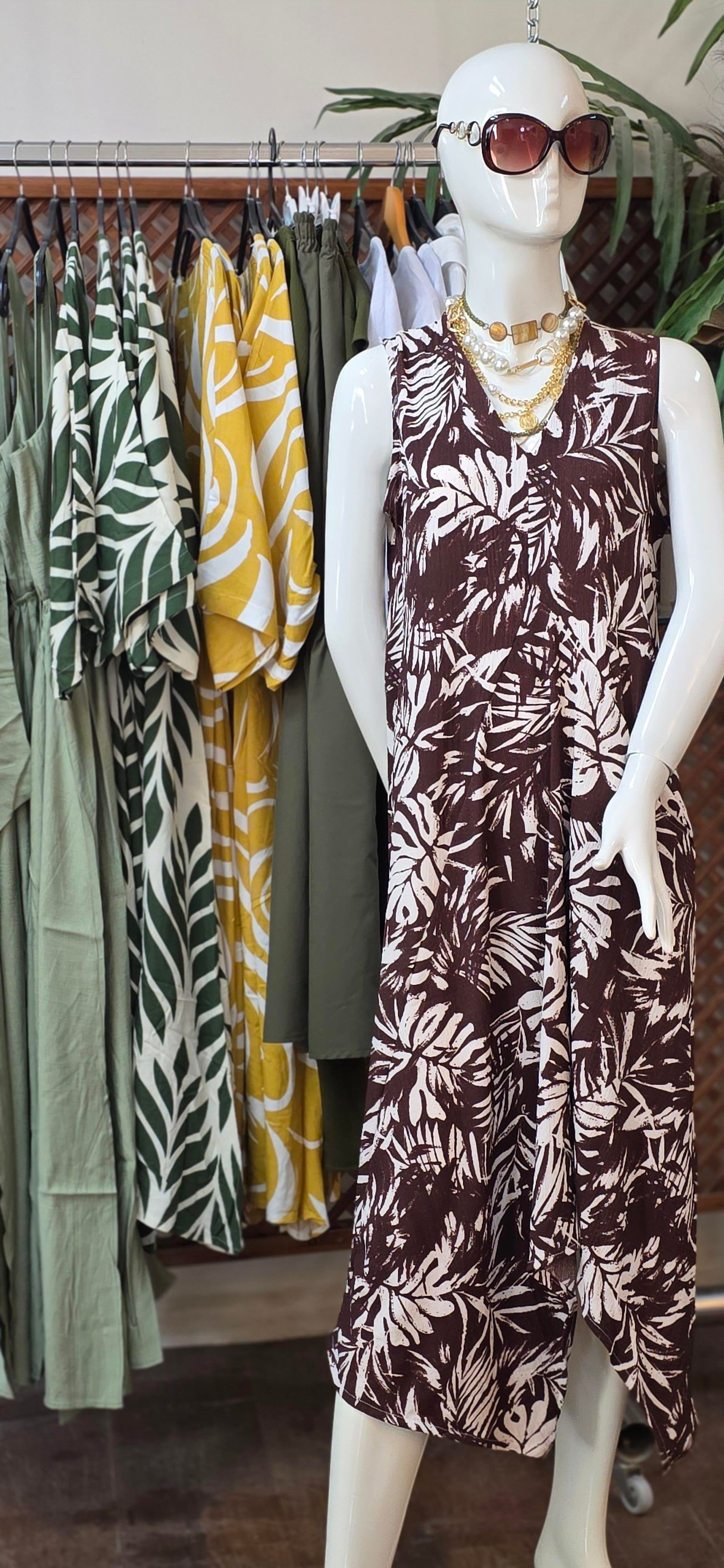 cep detaylı kahve desenli elbise