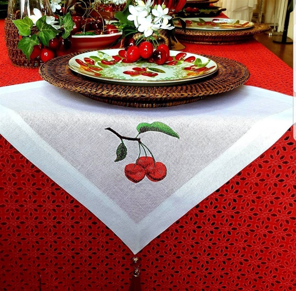 CHERRY NAKIŞLI PEÇETE