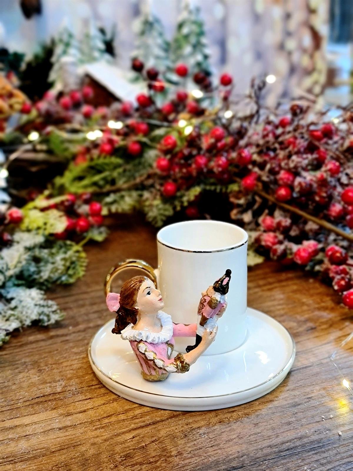 Clara Pink kahve fincanı