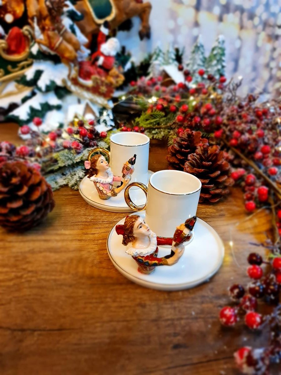 Clara Pink kahve fincanı