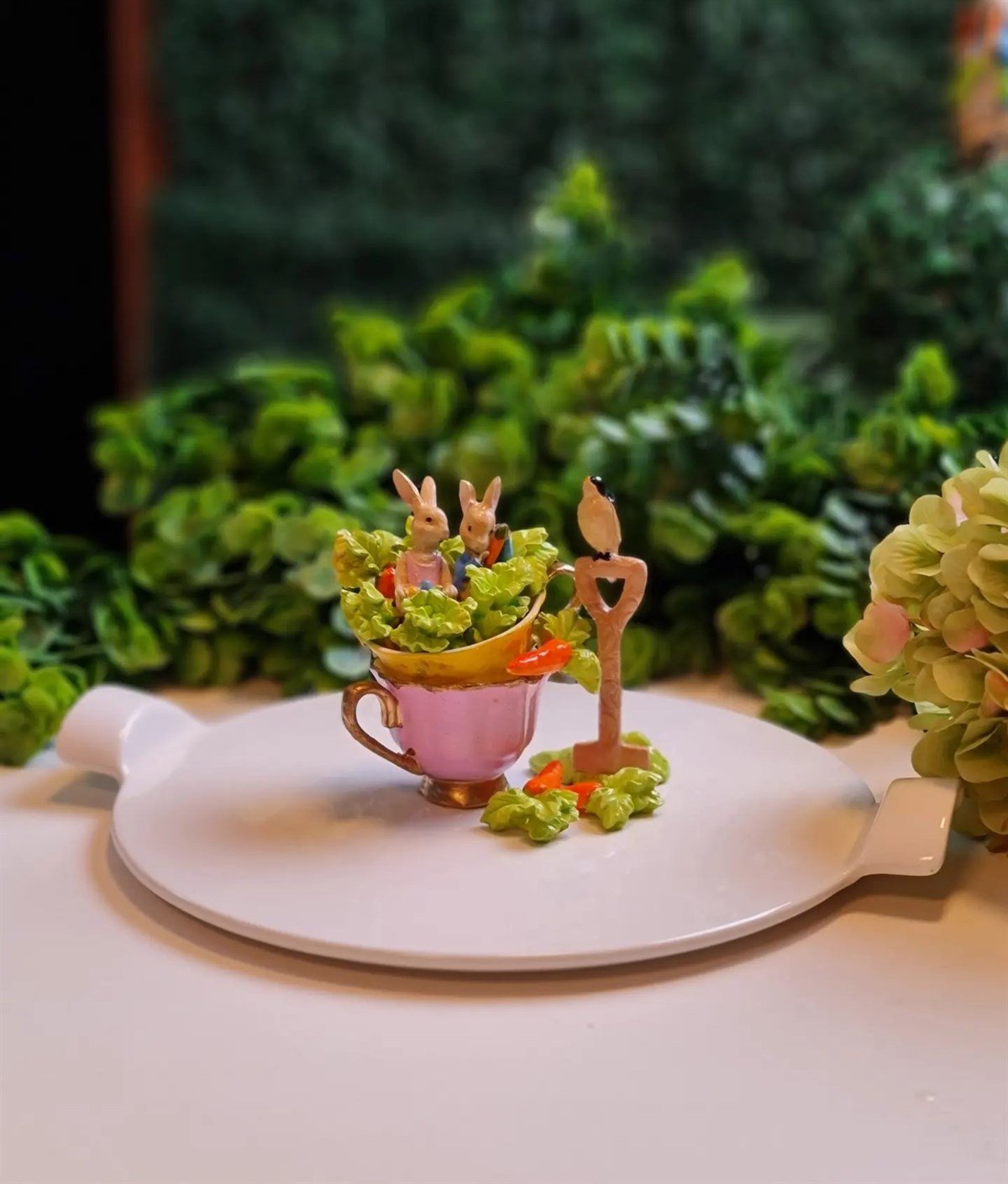 cup of bunny sunum dönen tabak 