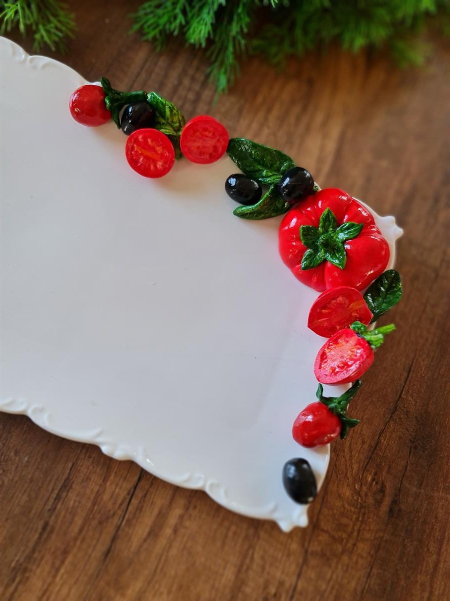 Domates dikdörtgen tabak