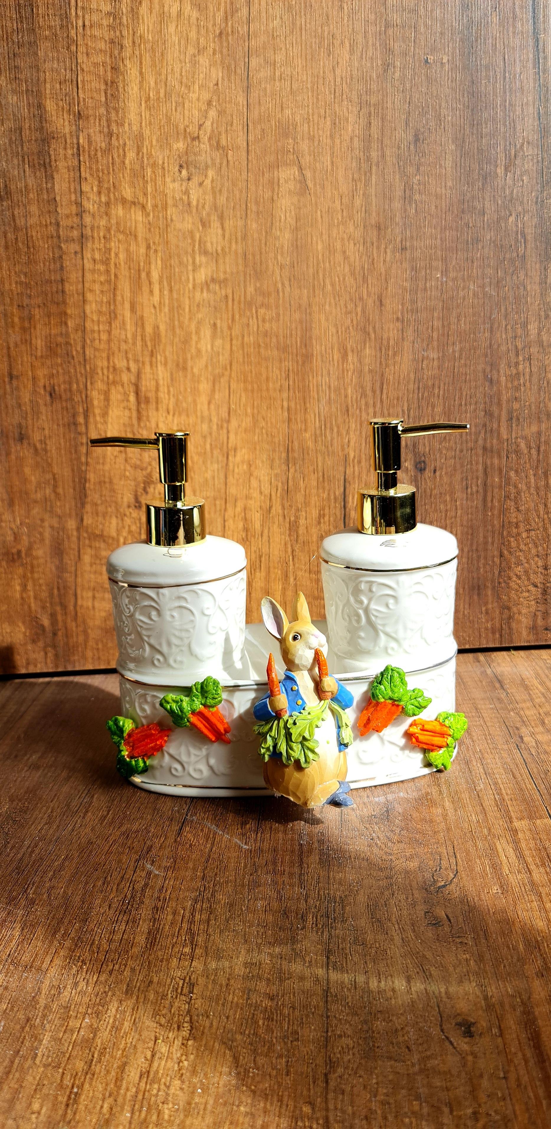 Easter kitchen dispenser