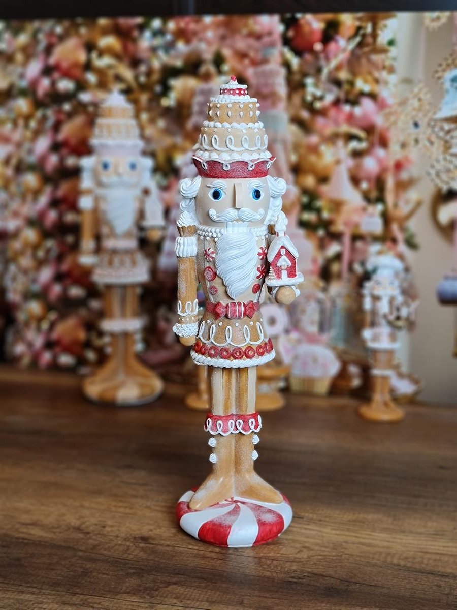 Ginger&Red Nutcracker 55 cm