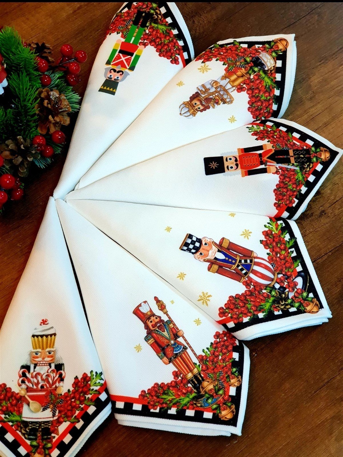 NUTCRACKER&CHRİSTMAS TOYS peçete 6 lı