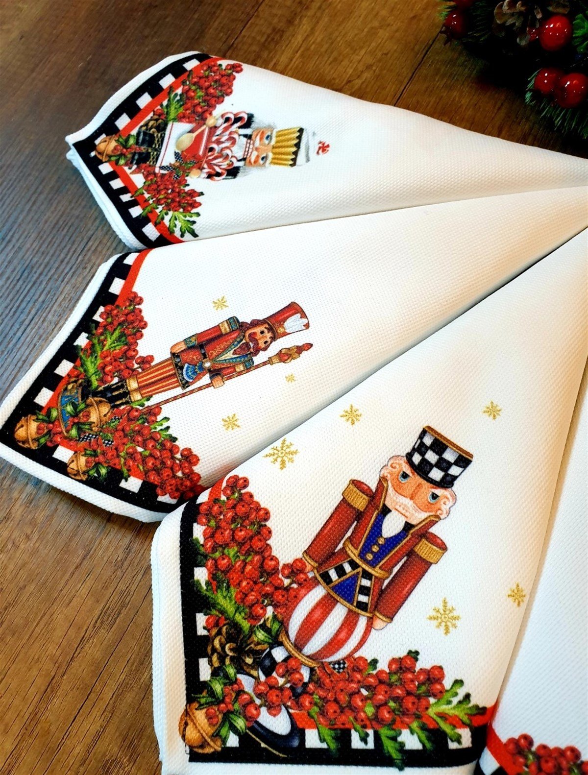 NUTCRACKER&CHRİSTMAS TOYS peçete 6 lı