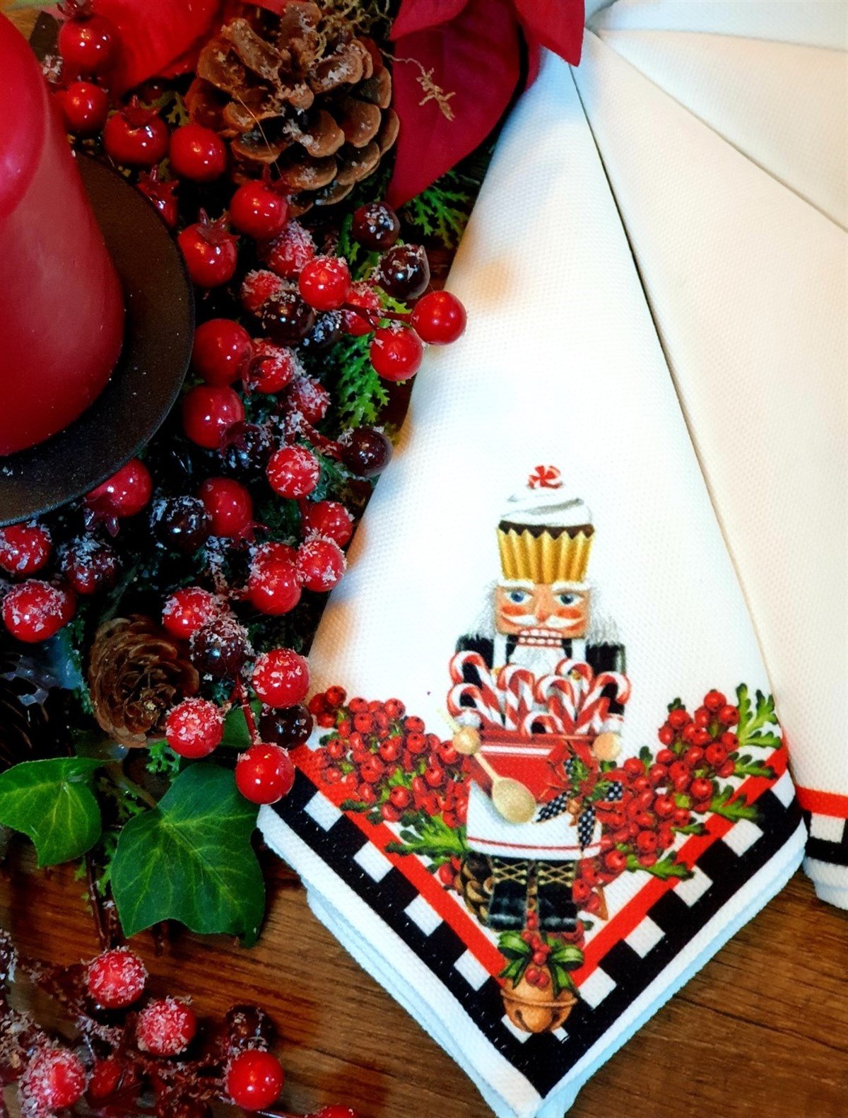 NUTCRACKER&CHRİSTMAS TOYS peçete 6 lı