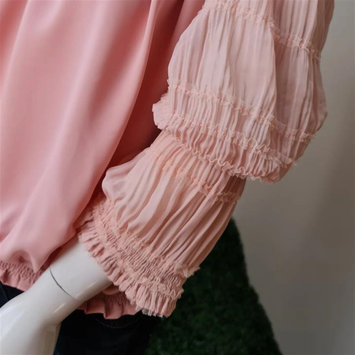 pembe crep kol gipeli şifon bluz