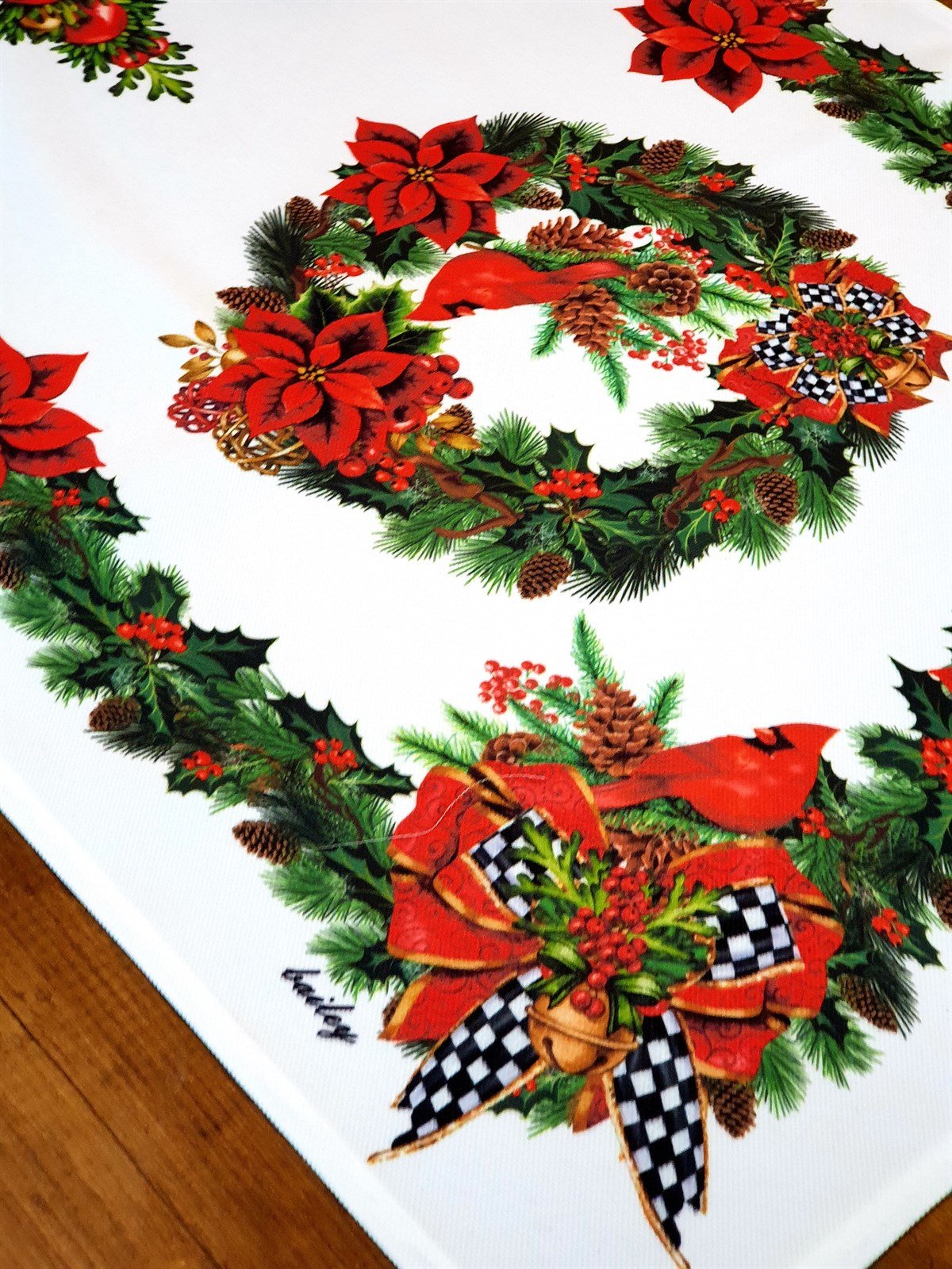 poinsettia runner 136*55 cm