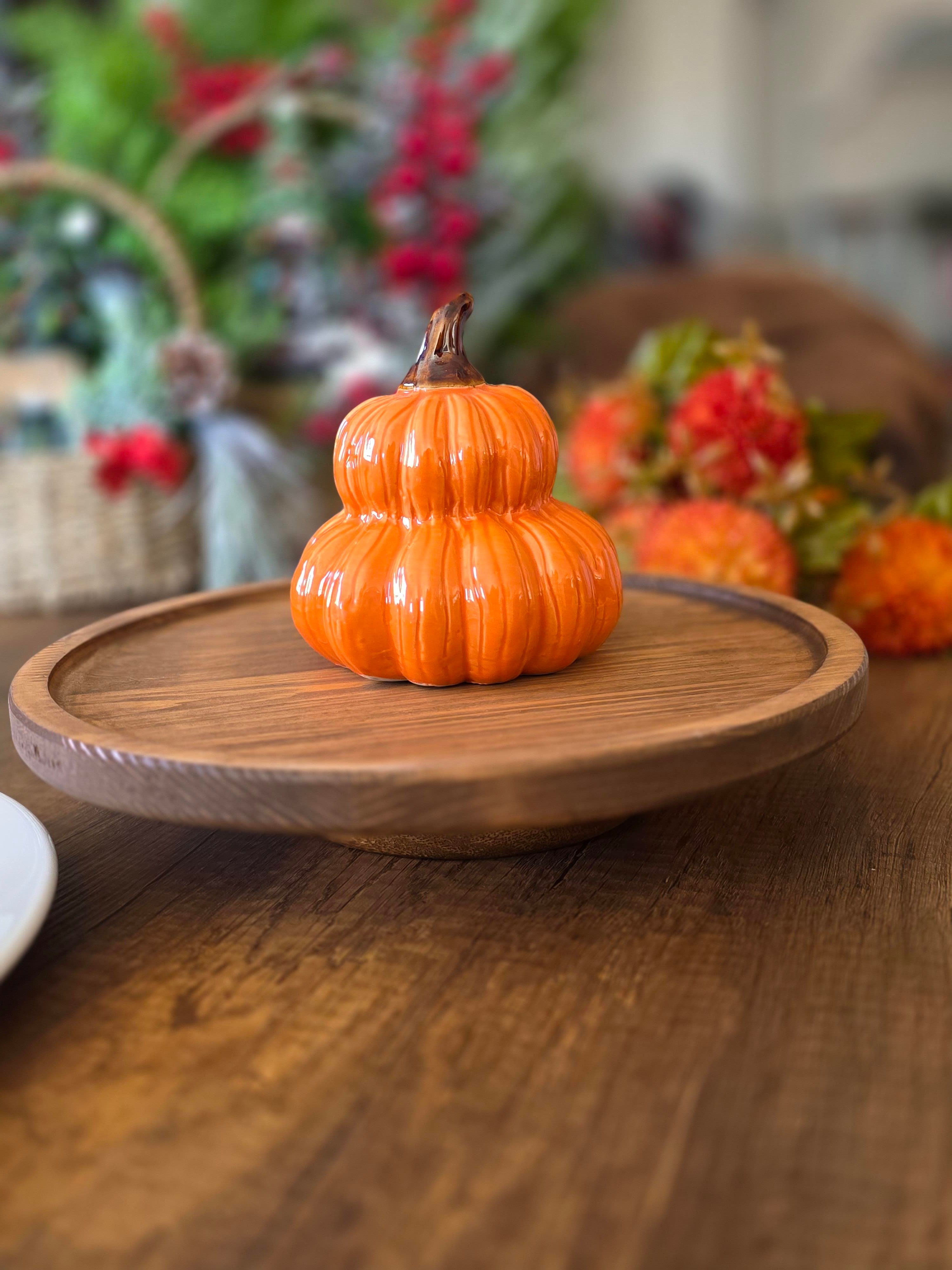 porselen kabaklı ayaklı ahşap sunum tabağı oranj