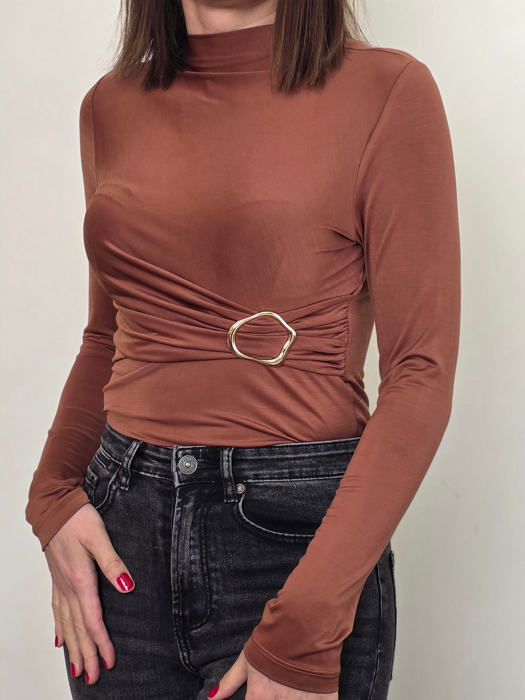 siyah kemer detaylı body suıt