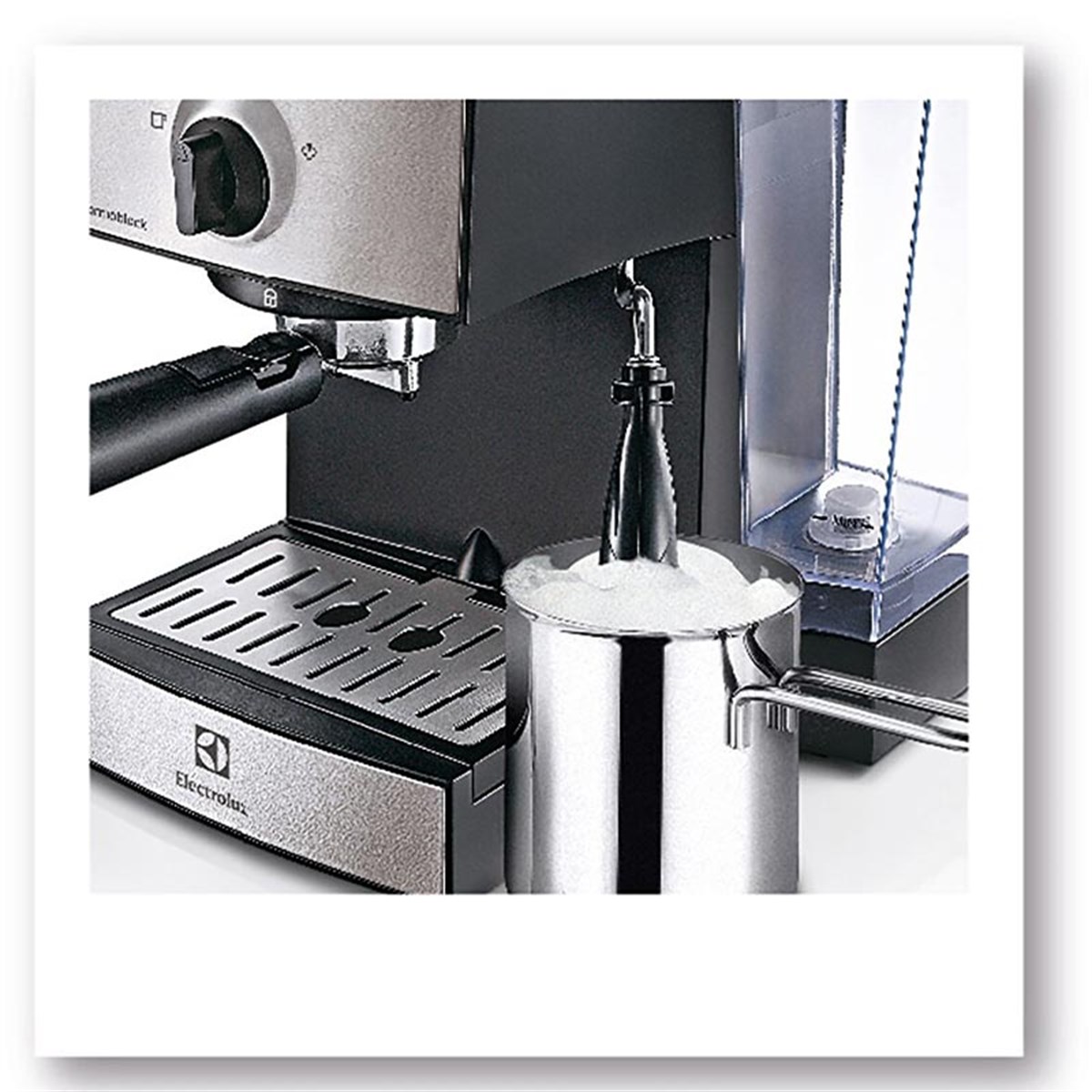 Elektrolux EEA-111 Easy Pro 1 Guruplu Espresso Kahve Makinesi