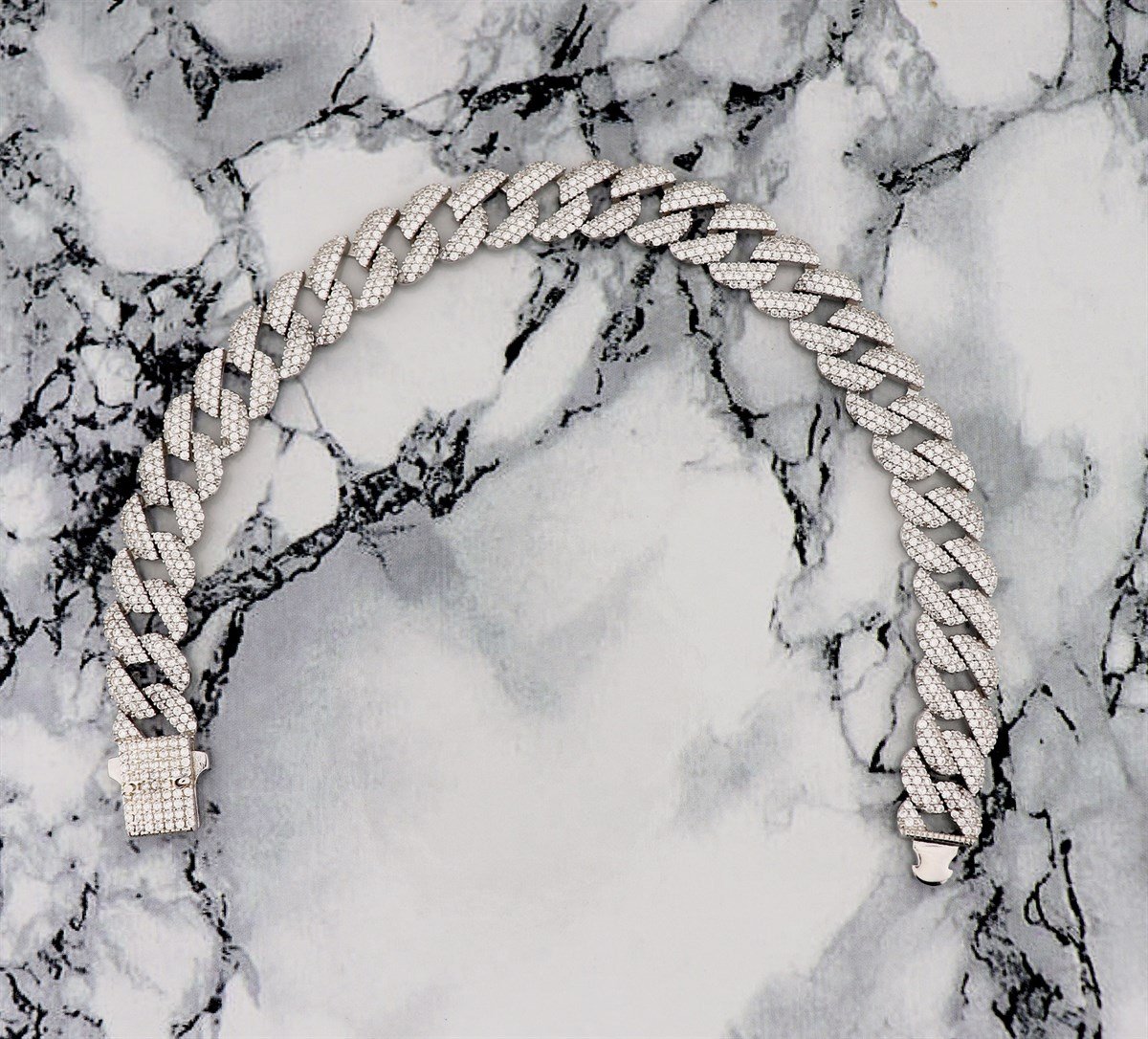 925 Ayar Gümüş 3 Sıra Taşlı Kalın Gurmet Zincir Bileklik