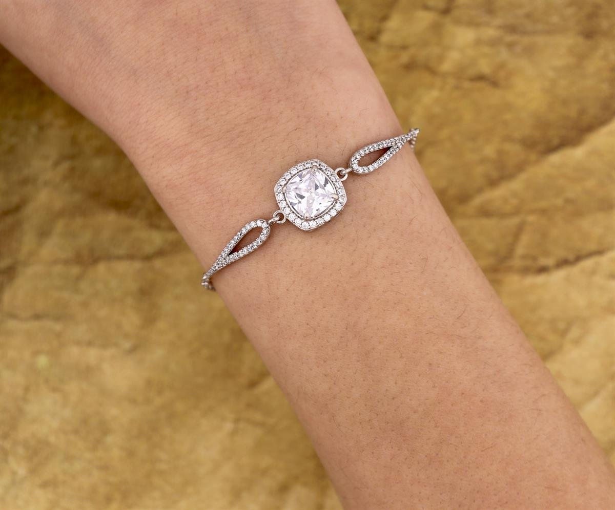 925 Ayar Gümüş Beyaz Taşlı Bileklik