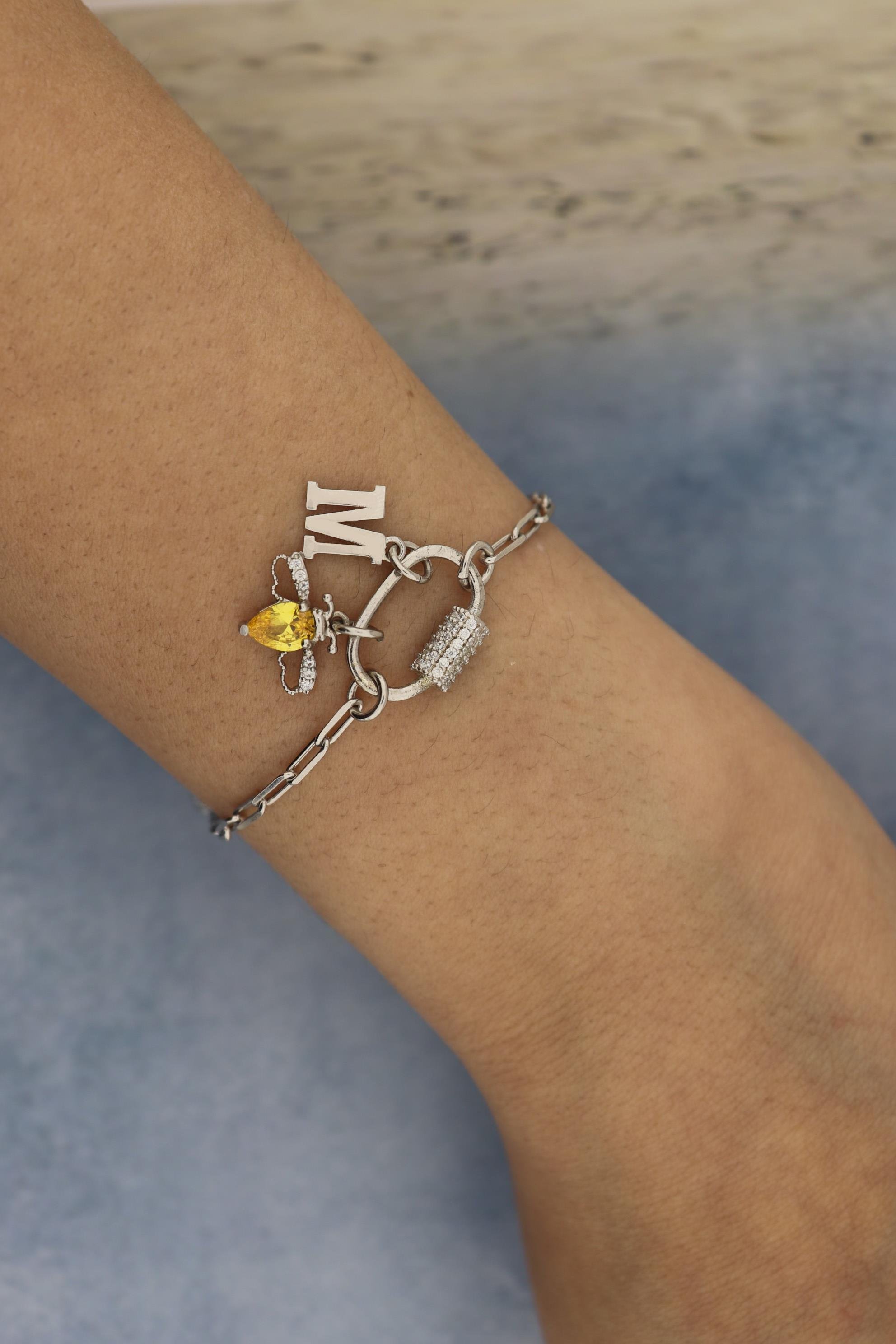 925 Ayar Gümüş Charm Kilitli Bileklik ( KİŞİSELLEŞTİRİLEBİLİR)