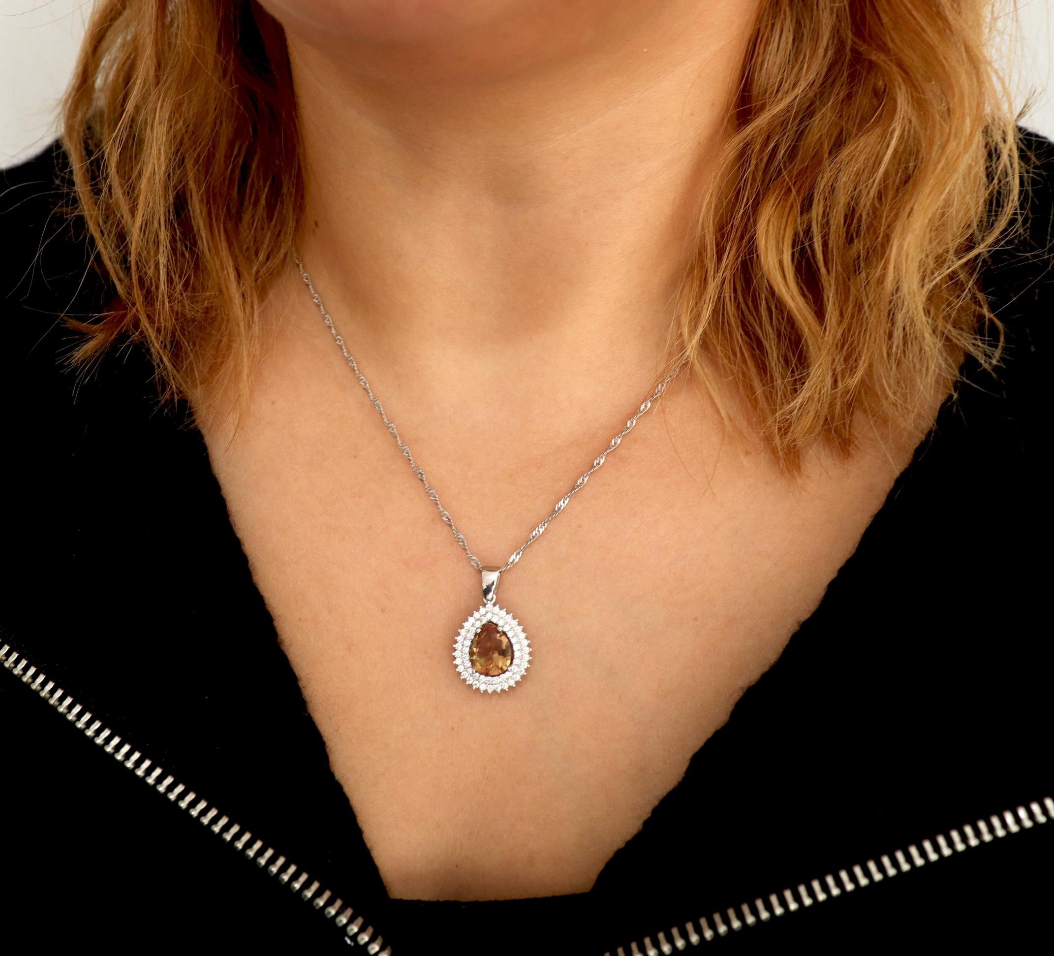 925 Ayar Gümüş Çift Sıra Zultanit Taşlı Mistik Topaz Damla Takı Seti