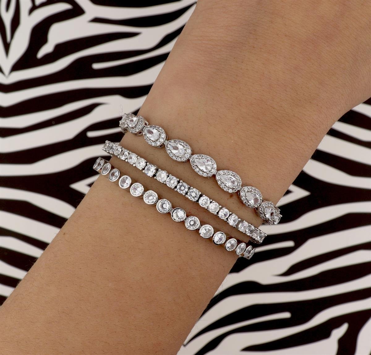 925 Ayar Gümüş Damla Su Yolu Bileklik