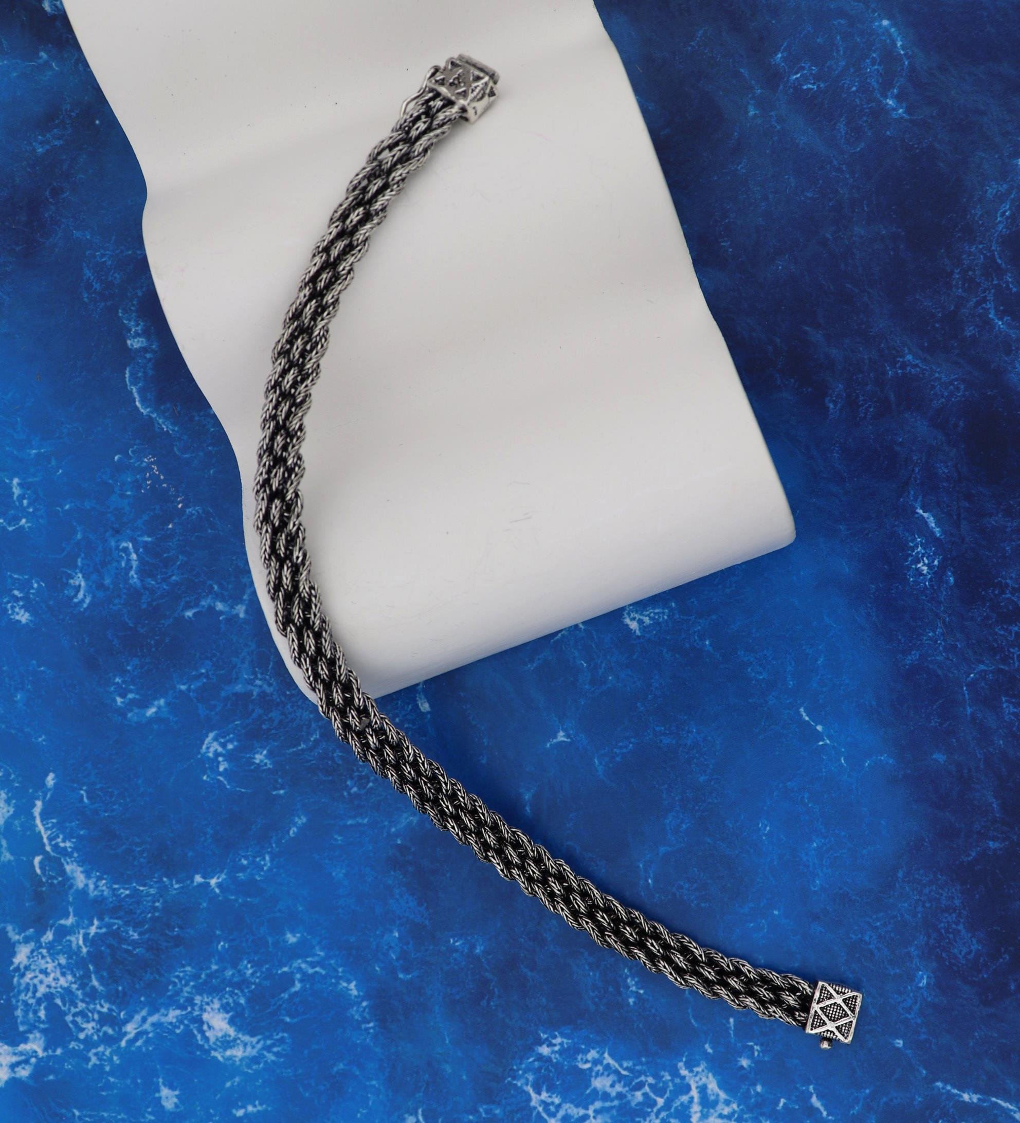 925 Ayar Gümüş El İşçiliği Kazaziye Örgü Bileklik