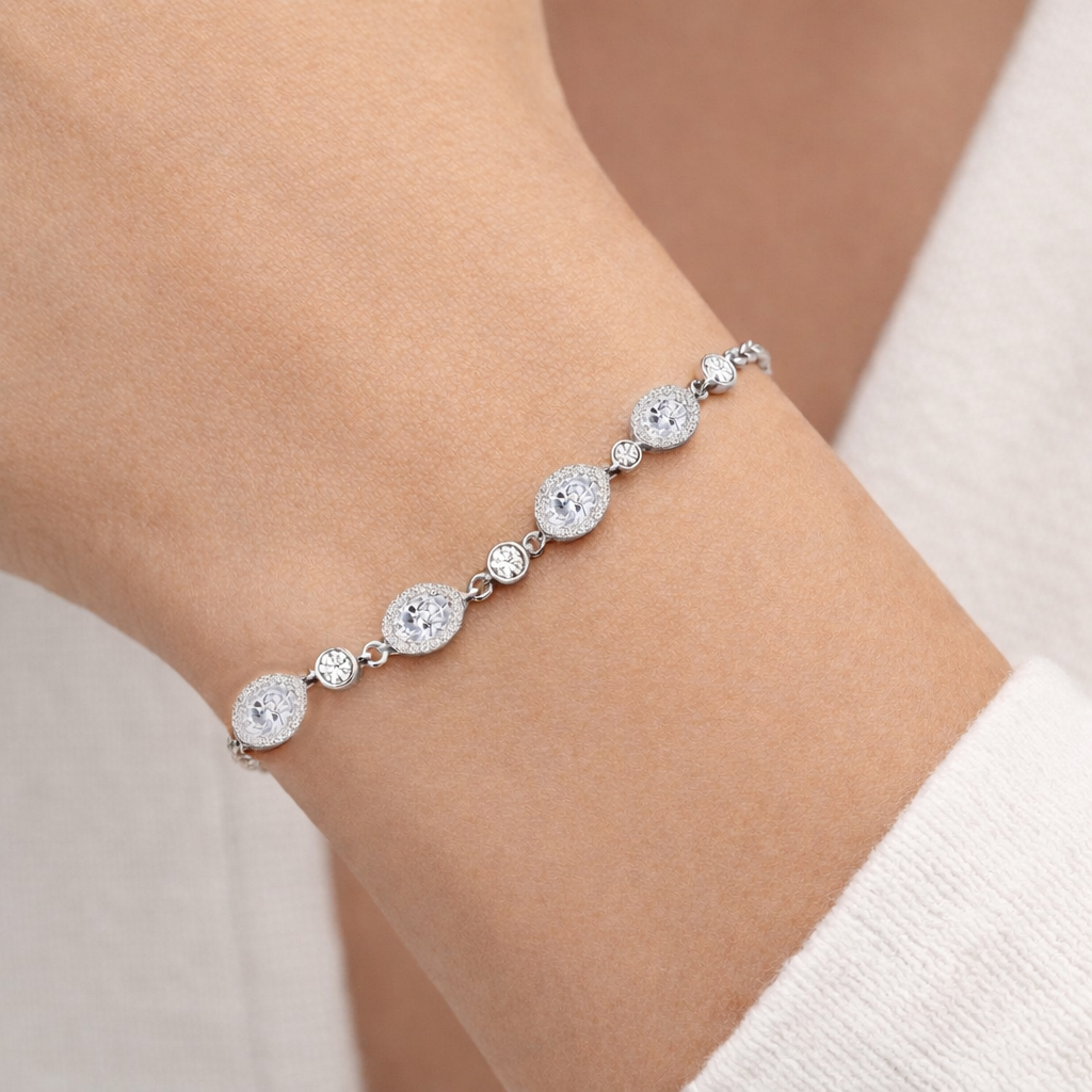 925 Ayar Gümüş Elegance Oval Detaylı Bileklik