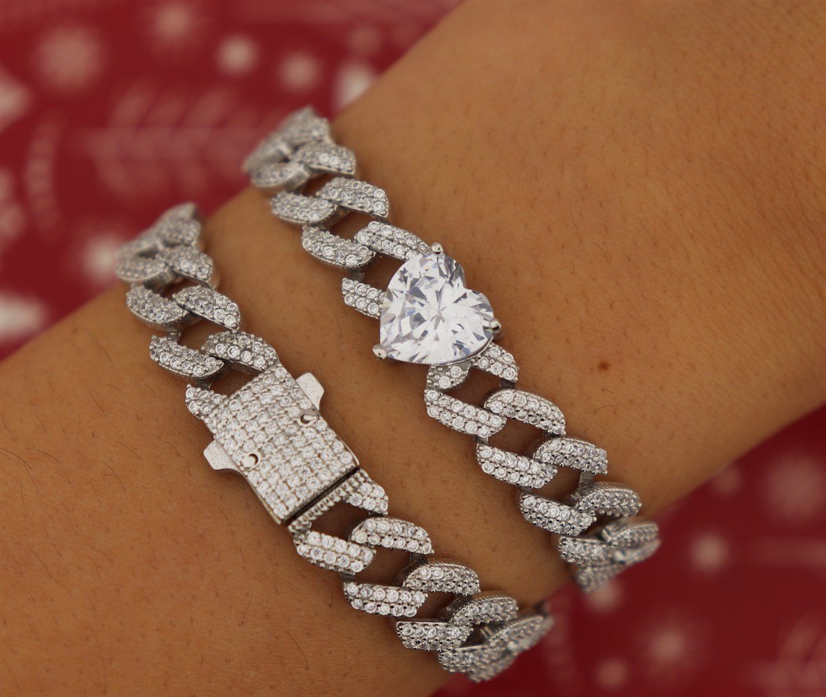 925 Ayar Gümüş Gurmet Zincir Kalp Detay Rodyumlu Gümüş Bileklik