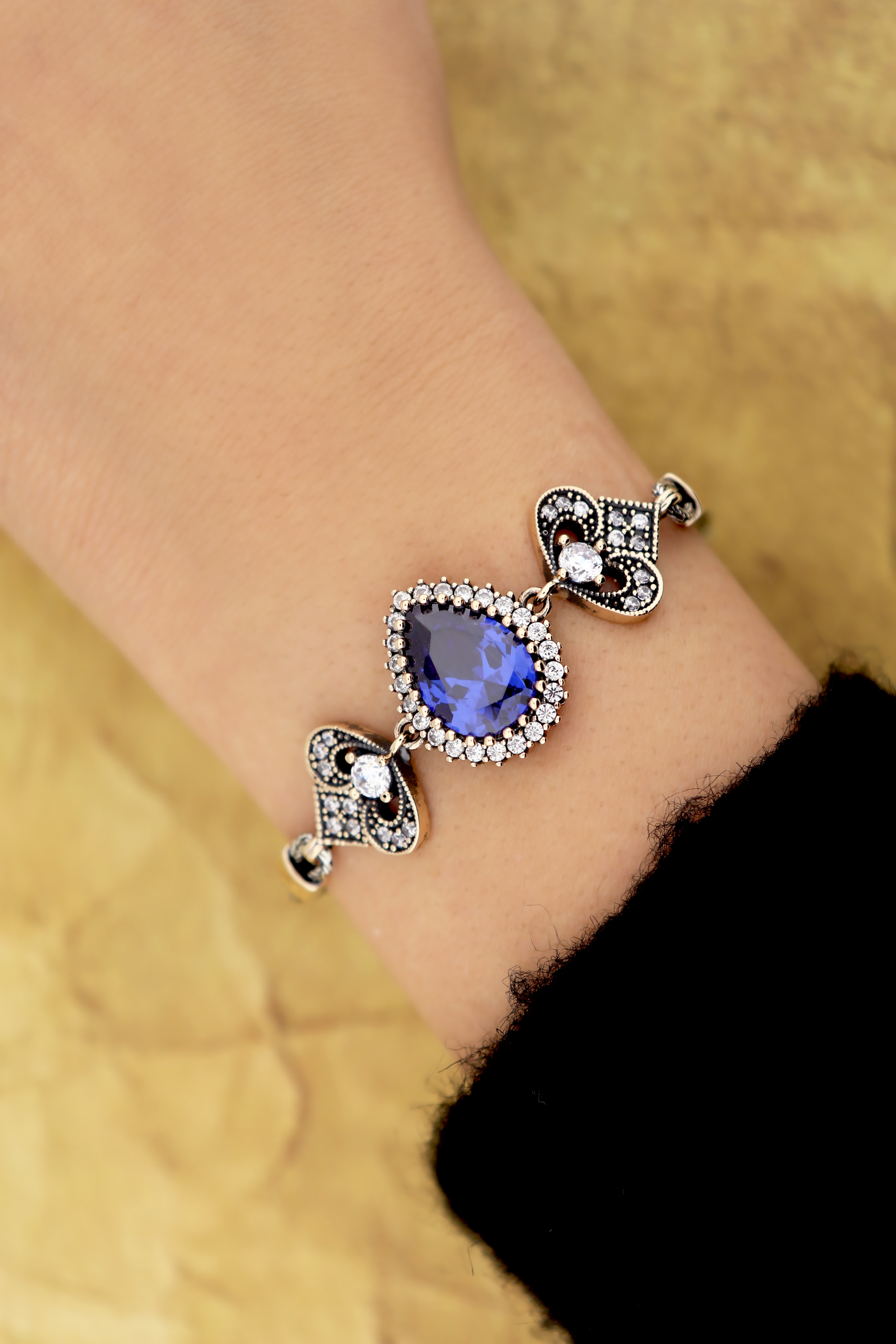 925 Ayar Gümüş Hürrem Sultan Otantik Bileklik