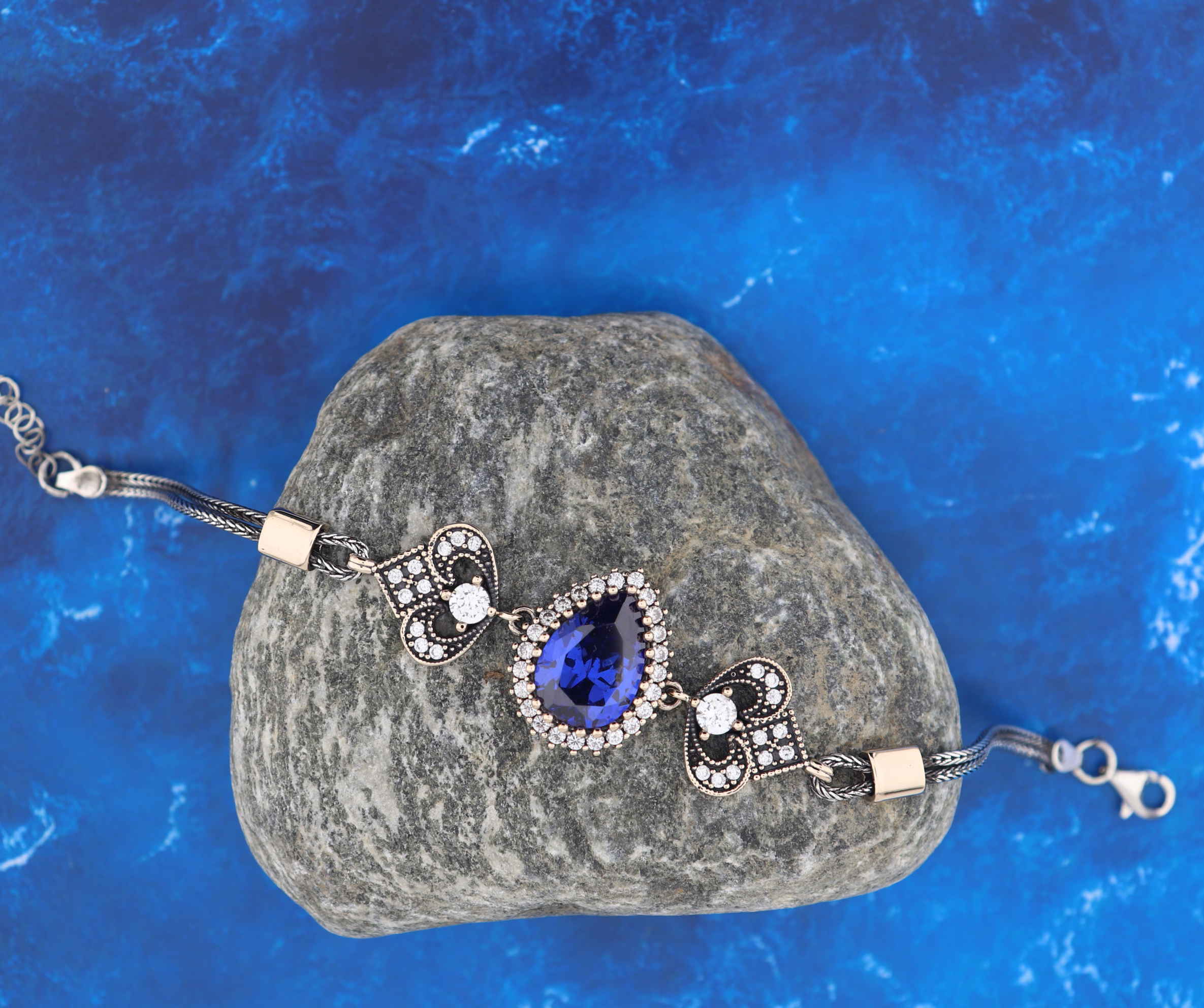 925 Ayar Gümüş Hürrem Sultan Otantik Bileklik