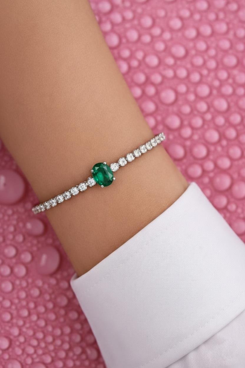 925 Ayar Gümüş Işıltılı Oval Zümrüt Yeşili Taşlı Tenis Bileklik