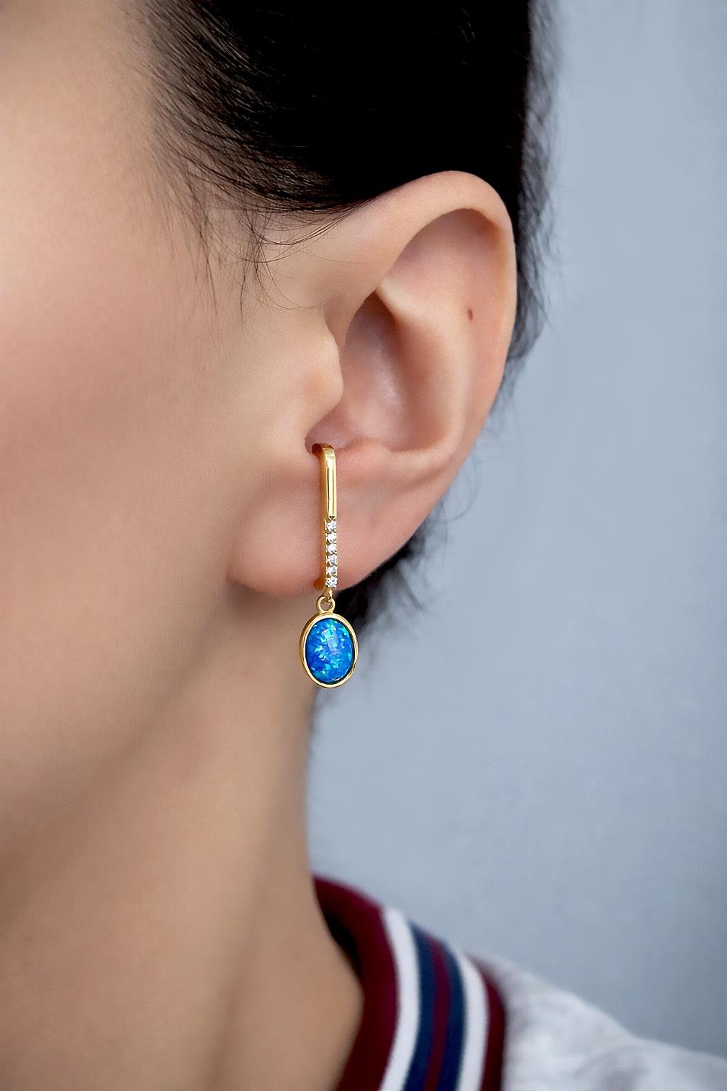 925 Ayar Gümüş Mavi Opal Oval Taşlı Küpe