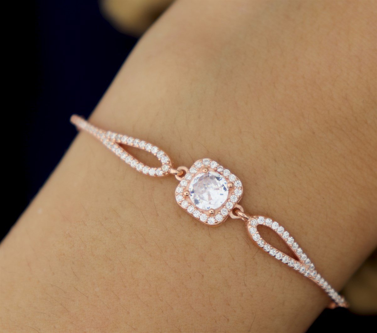 925 Ayar Gümüş Rose Gold Kare Pırlanta Modeli Bileklik