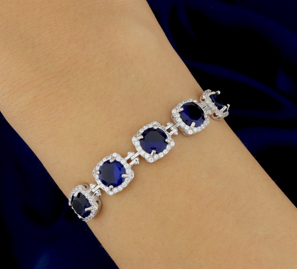 925 Ayar Gümüş Safir Pırlanta Modeli Asansör Bileklik