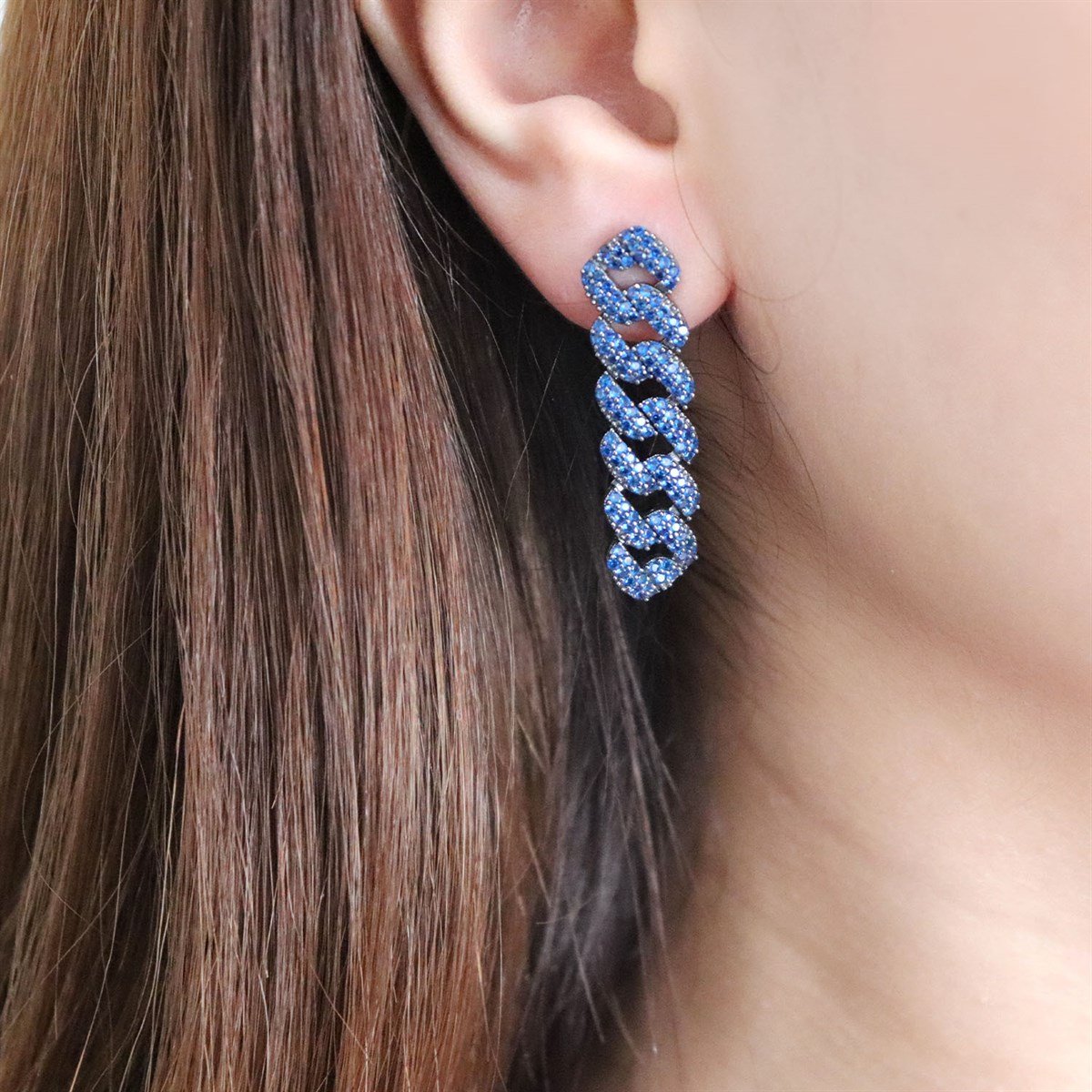 925 Ayar Gümüş Safir Taşlı Gurmet Küpe