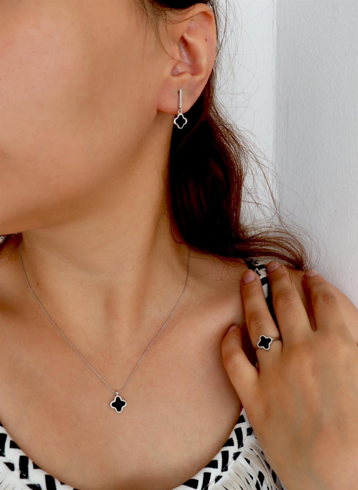 925 Ayar Gümüş Siyah Yonca Takı Seti