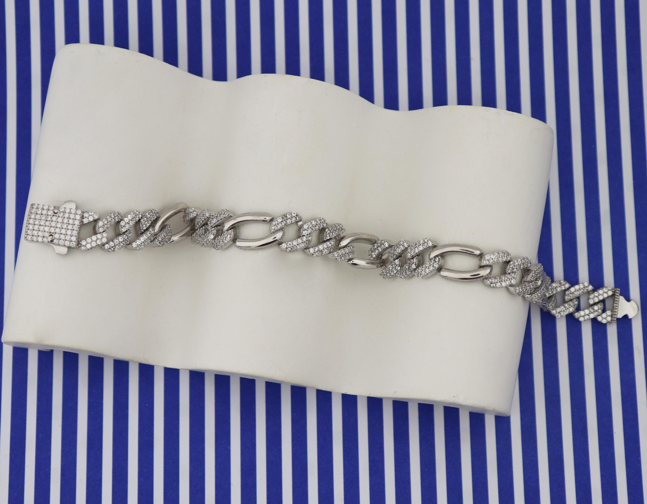 925 Ayar Gümüş Taşlı Gurmet Zincir Bileklik