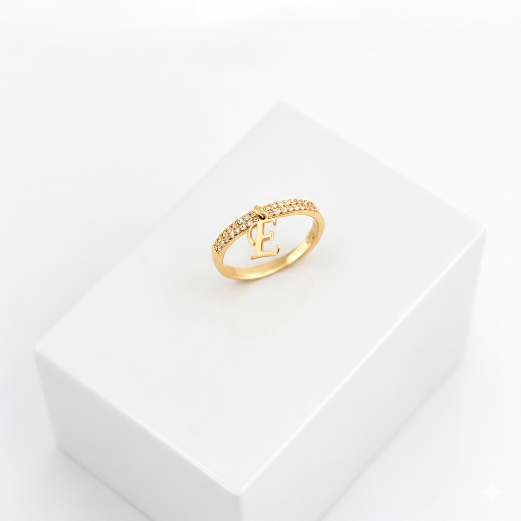 925 Ayar Gümüş Taşlı Yarım Tur Alyans Harf Yüzük