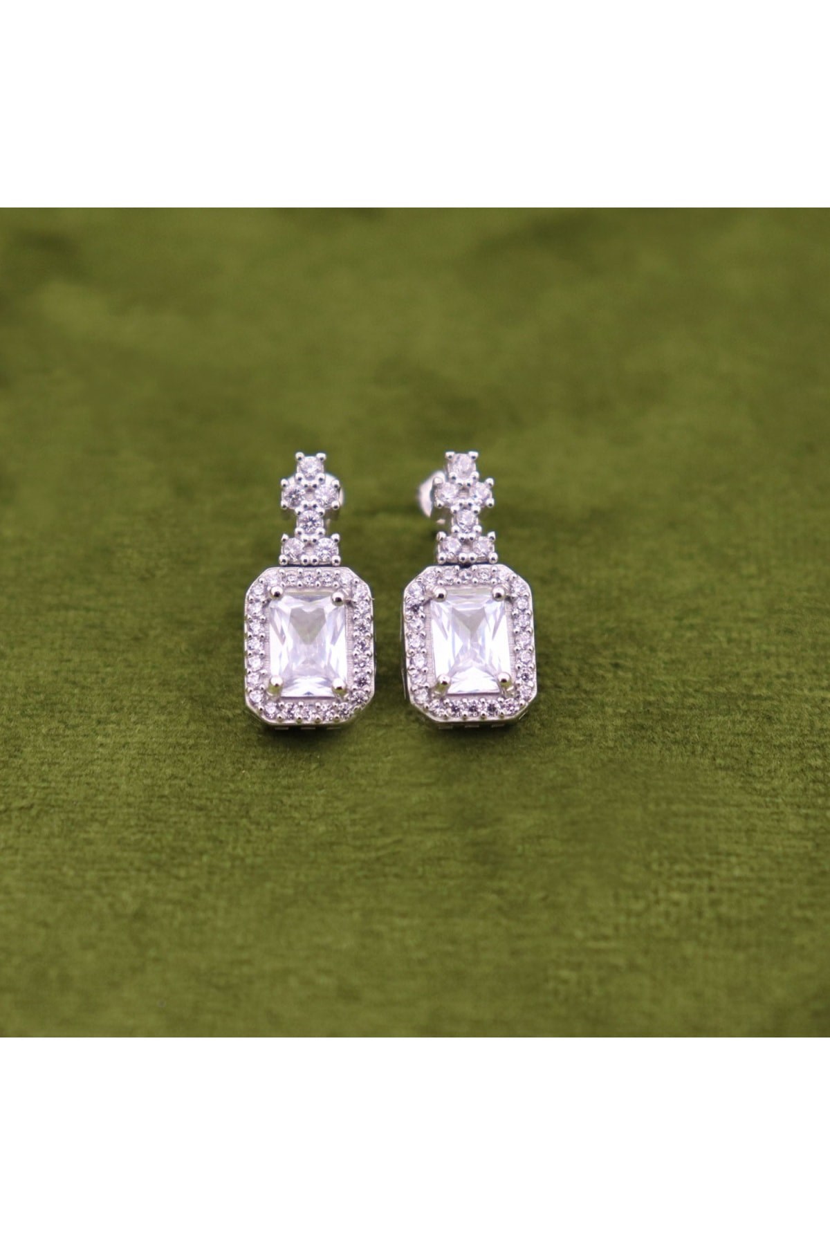 925 Ayar gümüş zirkon baget küpe