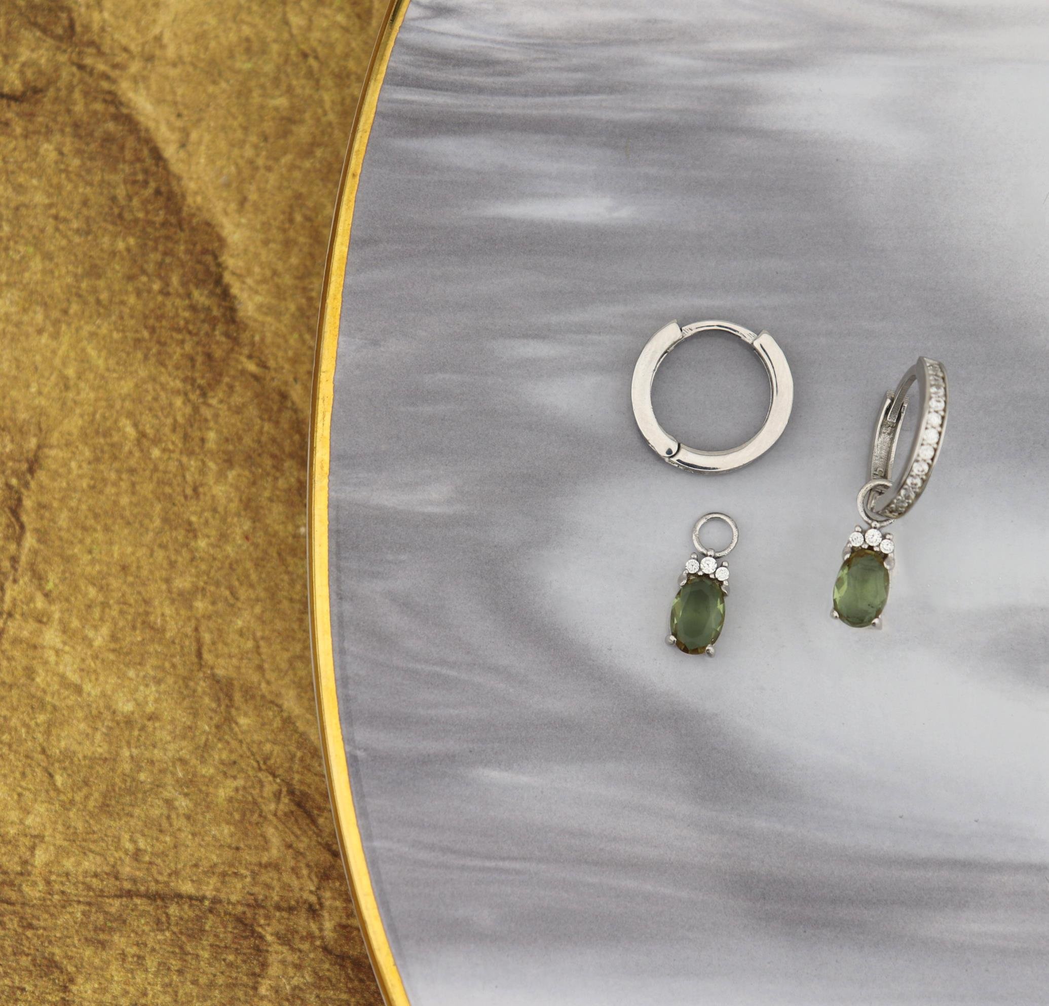 925 Ayar Gümüş Zultanit Oval Taşlı Trend Küpe