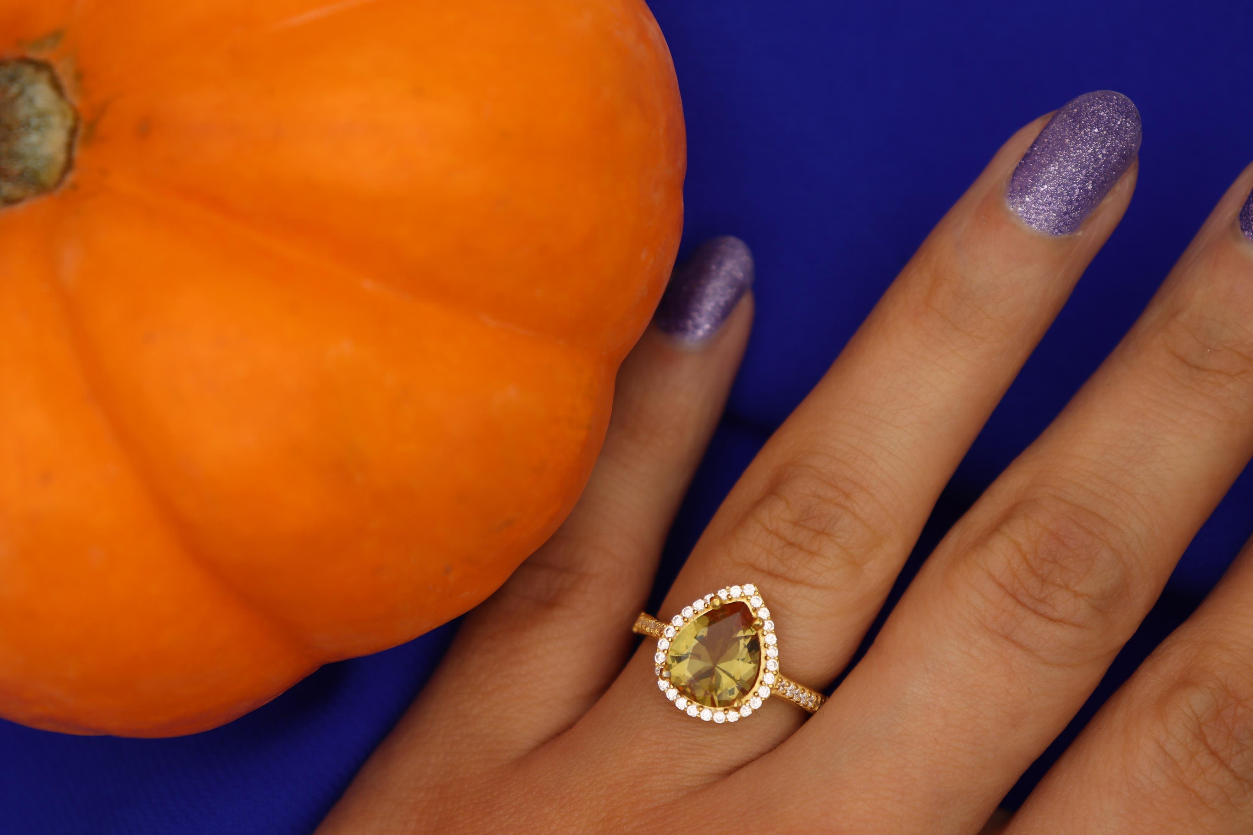 925 Ayar Gümüş Zultanit Su Damlası Takı Seti