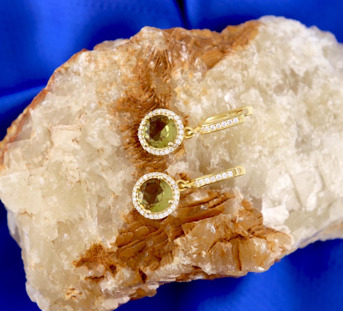 925 Ayar Gümüş Zultanit Taşlı Takı Seti