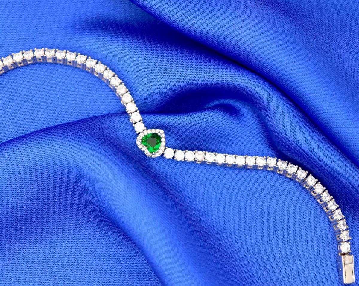 925 Ayar Gümüş Zümrüt Kalp Detaylı Su Yolu Gümüş Bileklik