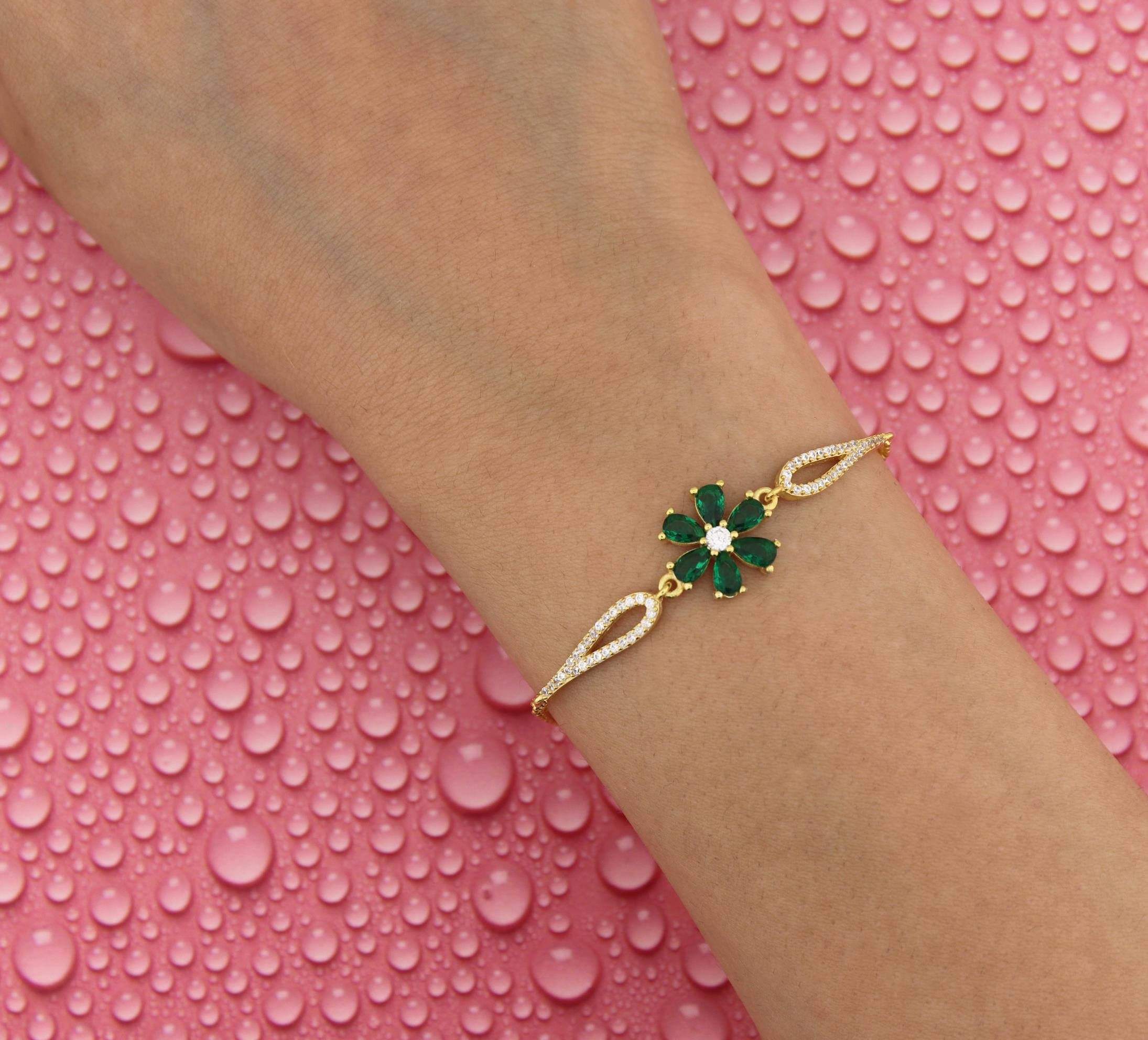 925 Ayar Gümüş Zümrüt Taşlı Çiçek Bileklik