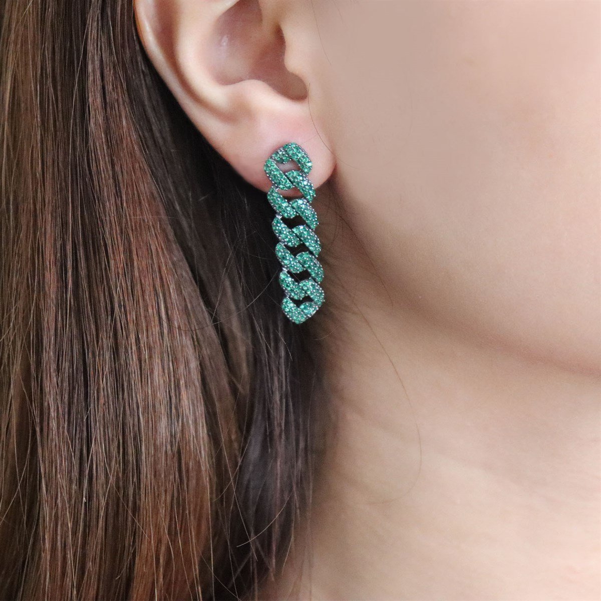 925 Ayar Gümüş Zümrüt Yeşili Gurmet Küpe