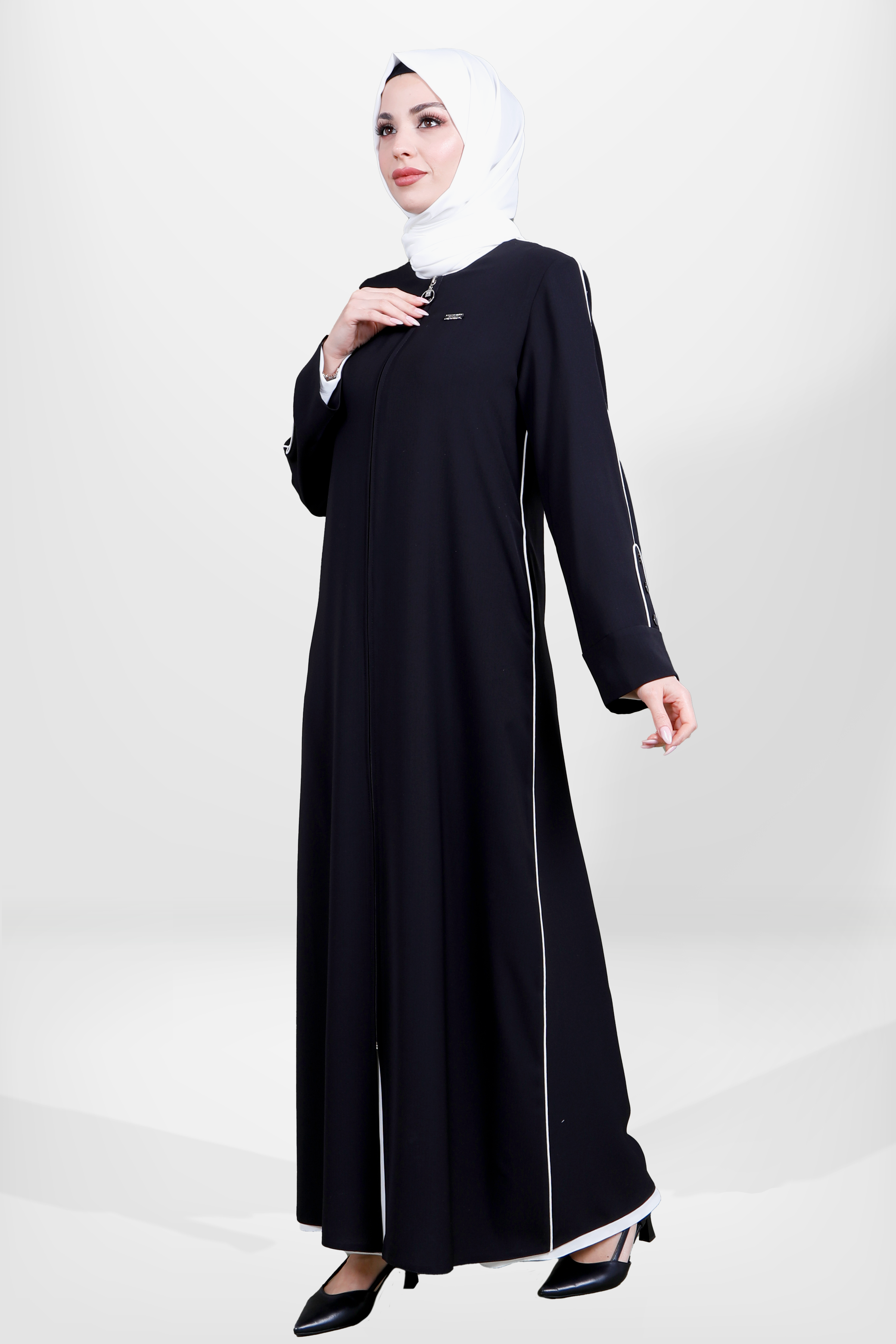 Beyza-3886 FERACE ETİKETLİ SİYAH