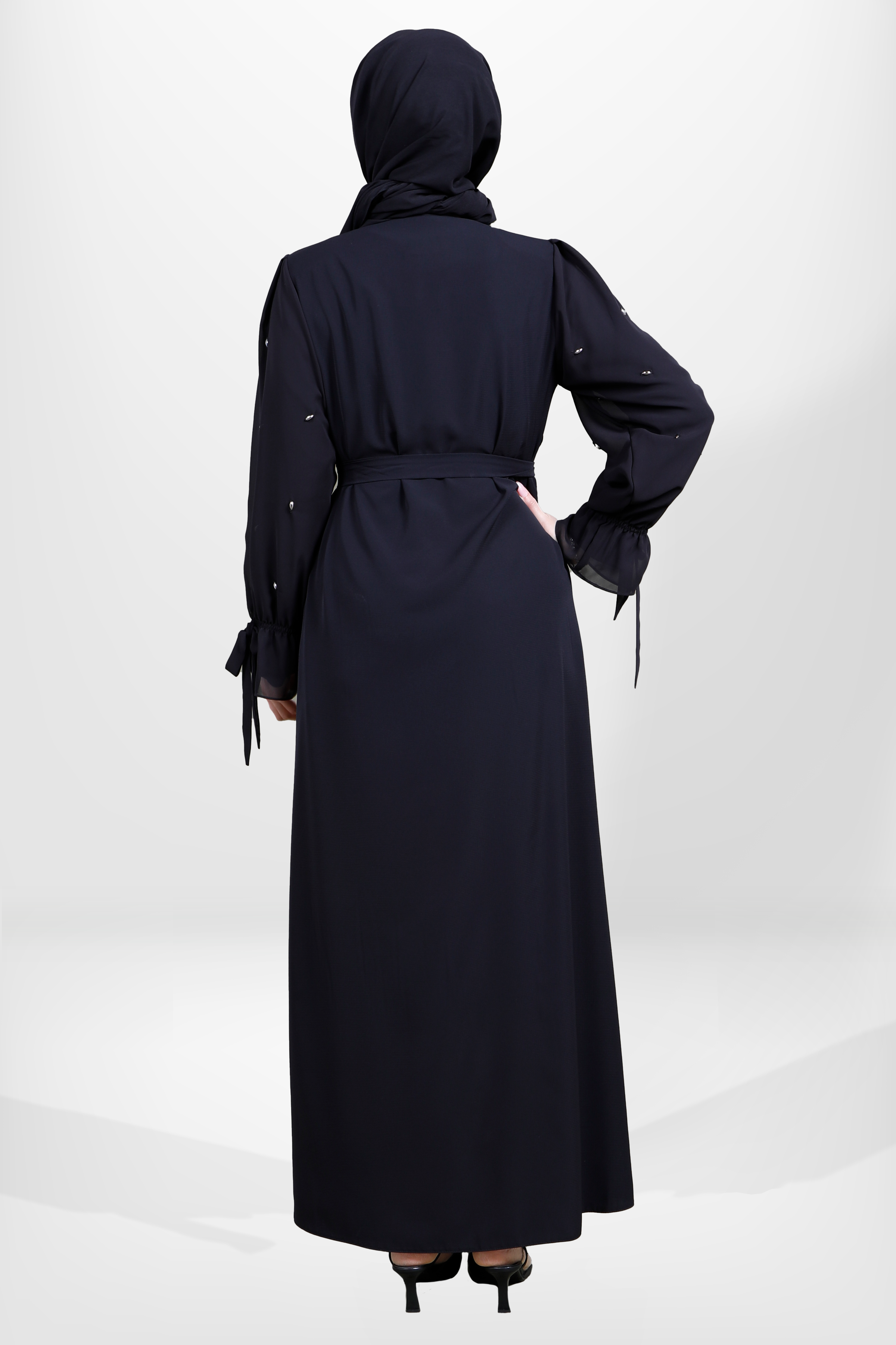 Beyza-3928 FERACE TAŞLI SİYAH