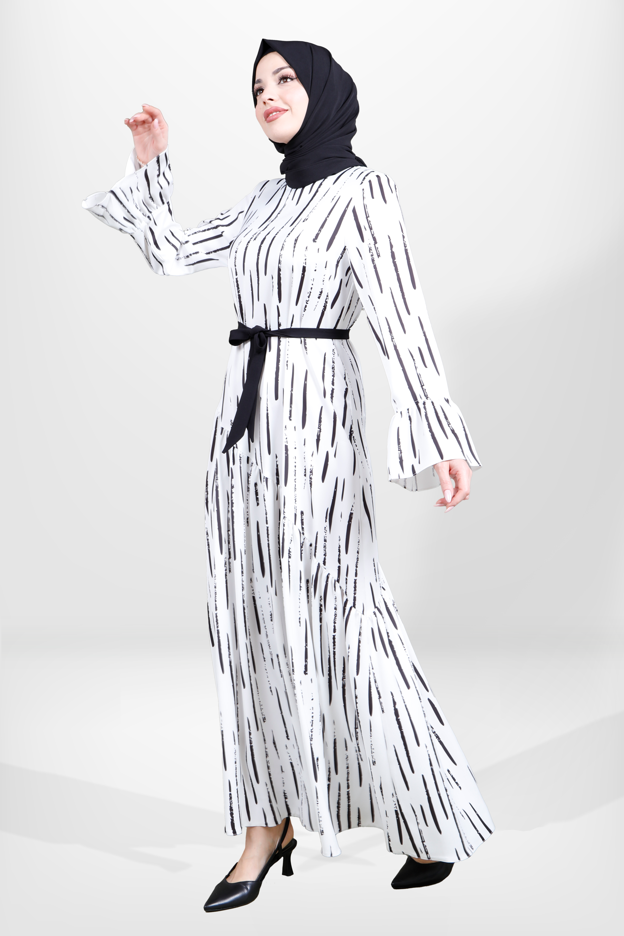 Beyza-5595 ELBİSE DESENLİ SİYAH