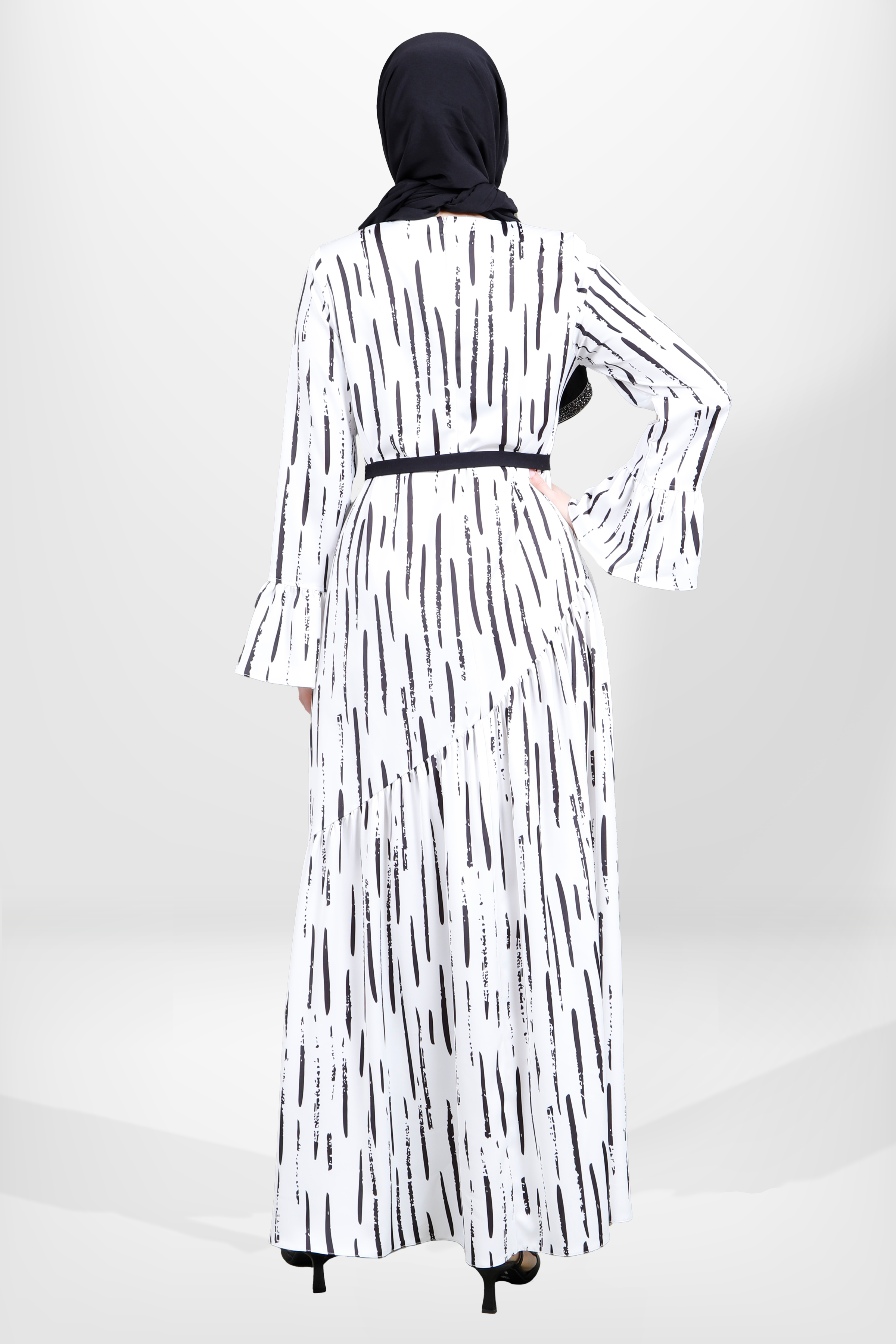 Beyza-5595 ELBİSE DESENLİ SİYAH