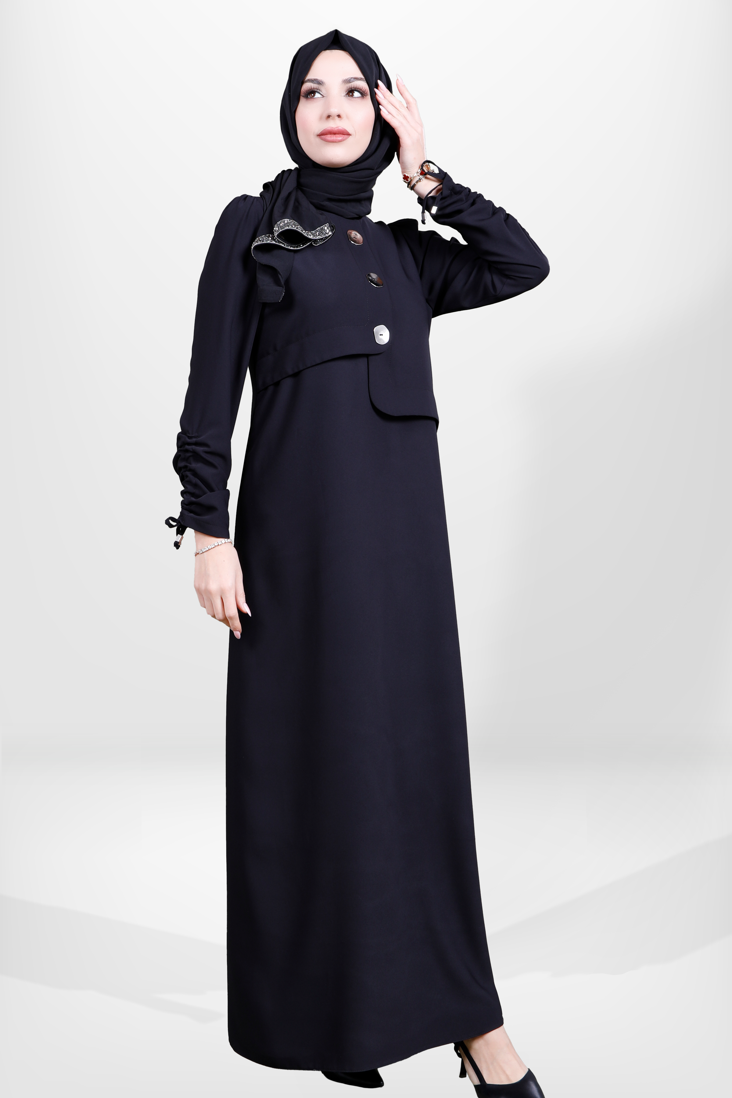 Beyza-5649 ELBİSE KOLU BÜZGÜLÜ SİYAH